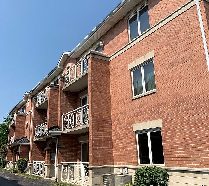 1st image of 5965 N Northwest Hwy APT 202
