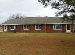 694 Roosevelt Spain Rd, Greenville, NC 27834