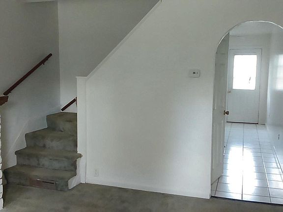 living room from door