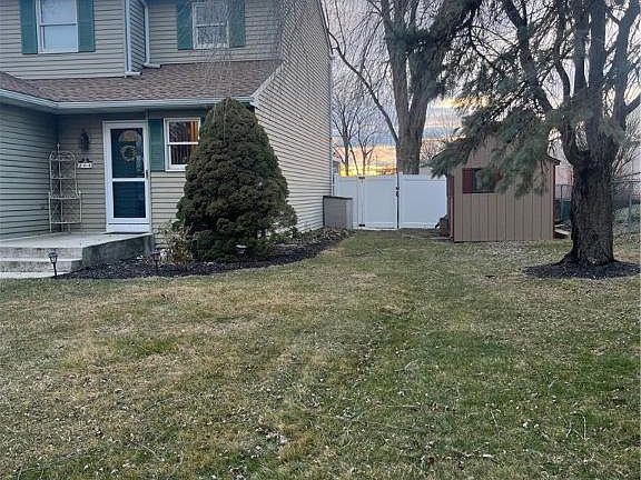 3rd image of 204 Garfield St