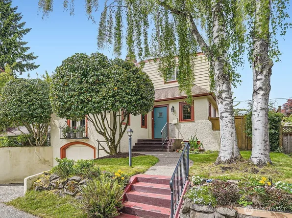 2523 Royal Court E, Seattle, WA 98112
