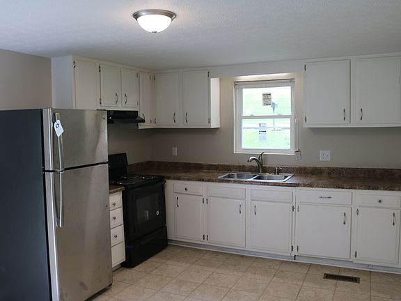 5th image of 3337 Lay Ave