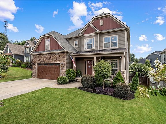 3rd image of 104 Bold Slope Dr