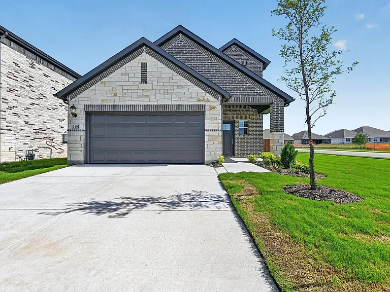 1402 Bridgestone Dr — Photo 30