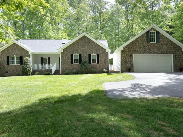 320 Delvin Ln, Hillsborough, NC 27278
