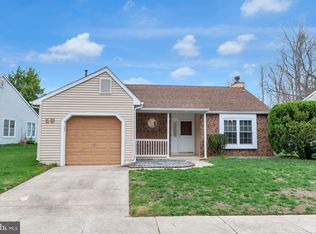 59 Lakebridge Dr, Deptford, NJ 08096