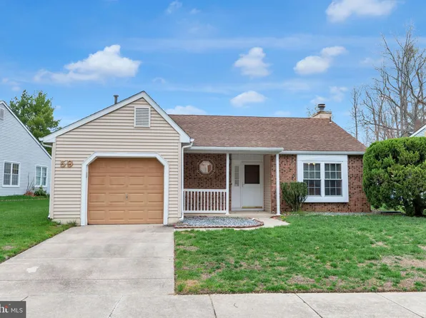 59 Lakebridge Dr, Deptford, NJ 08096