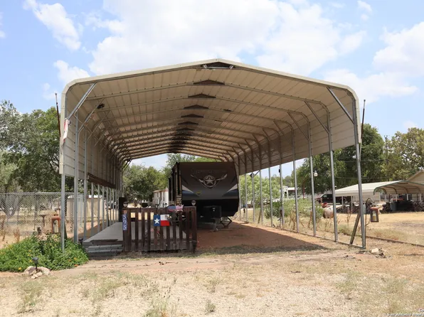 595 River Bend LOT 403, Bandera, TX 78003