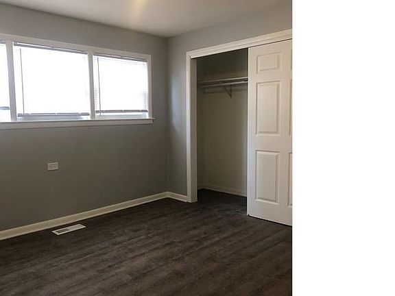 4th image of 8117 S Commercial Ave #G