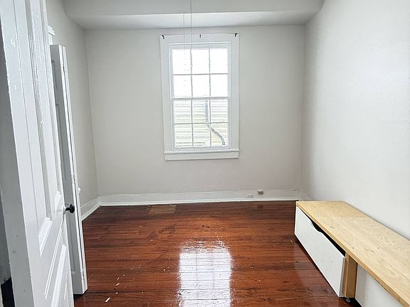 4th image of 4129-31 Prytania Top Right