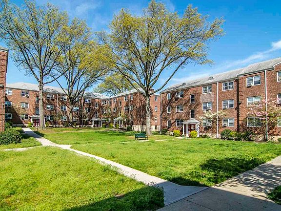 5th image of 1491 E Terrace Cir APT 4