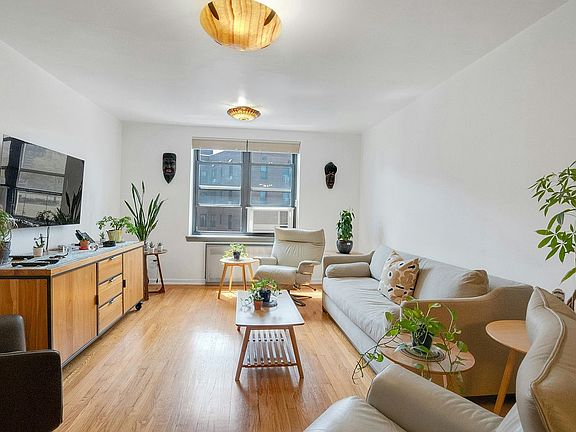 5th image of 445 W 240th St APT 6A