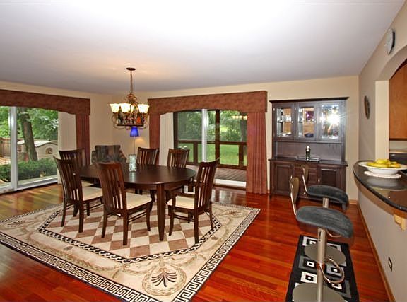 Huge dining or fam rm