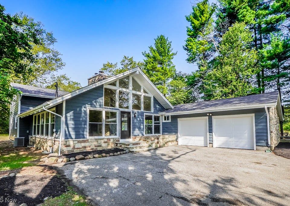 1st image of 34785 Sherwood Dr