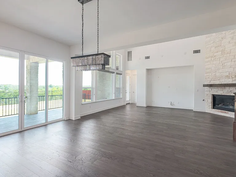 4413 Edgewater Dr — Photo 20