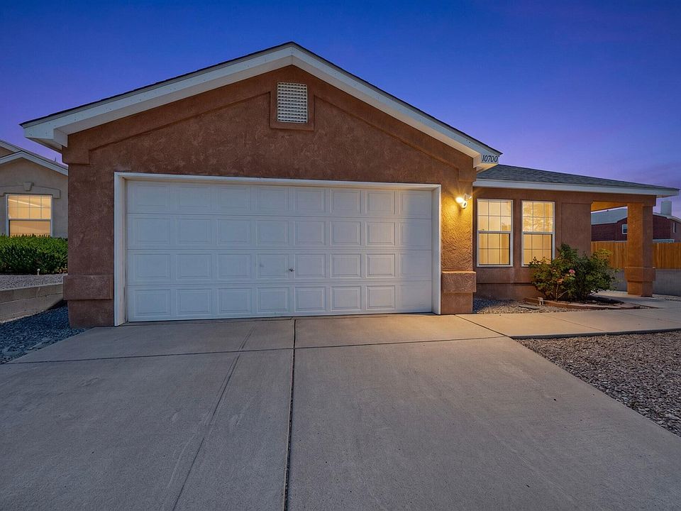 1st image of 10700 Pinon Park Ct NW