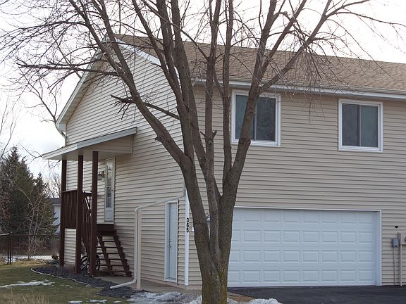 4th image of 365 Cari Park Ln