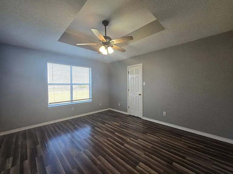 4207 Thunder Creek Dr — Photo 12