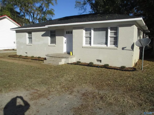 1009 Halsey Ave NE, Huntsville, AL 35801