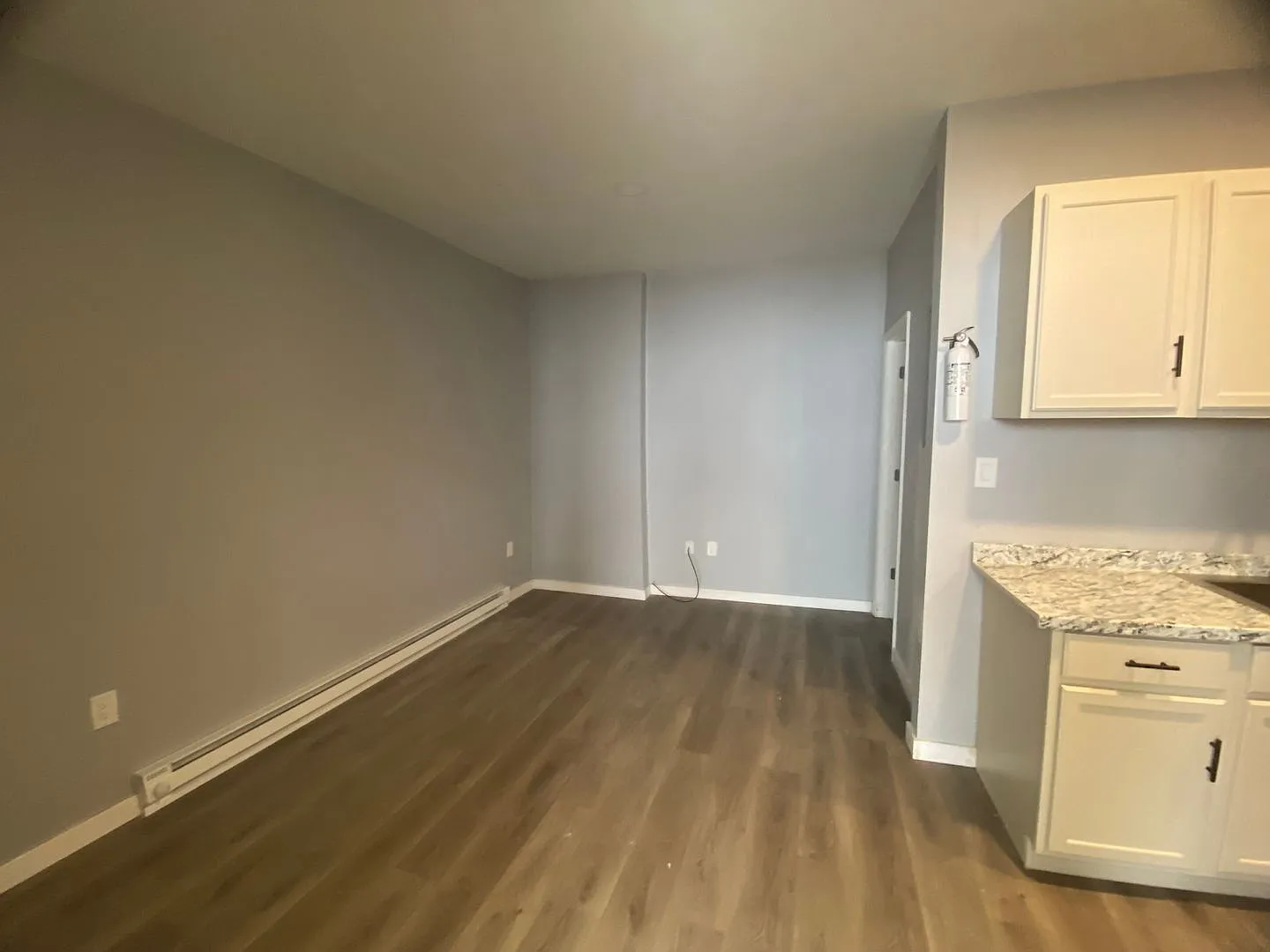 1380 Main St — Photo 2