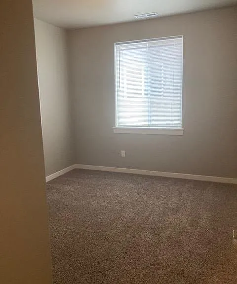 12348 W Azure St — Photo 4