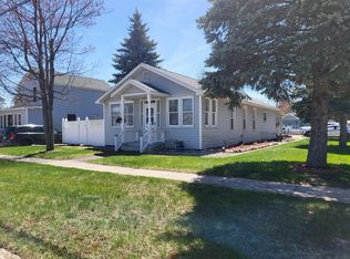 709 Park St, Grayling, MI 49738