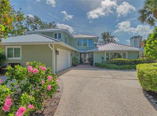 1042 N Casey Key Rd, Osprey, FL 34229
