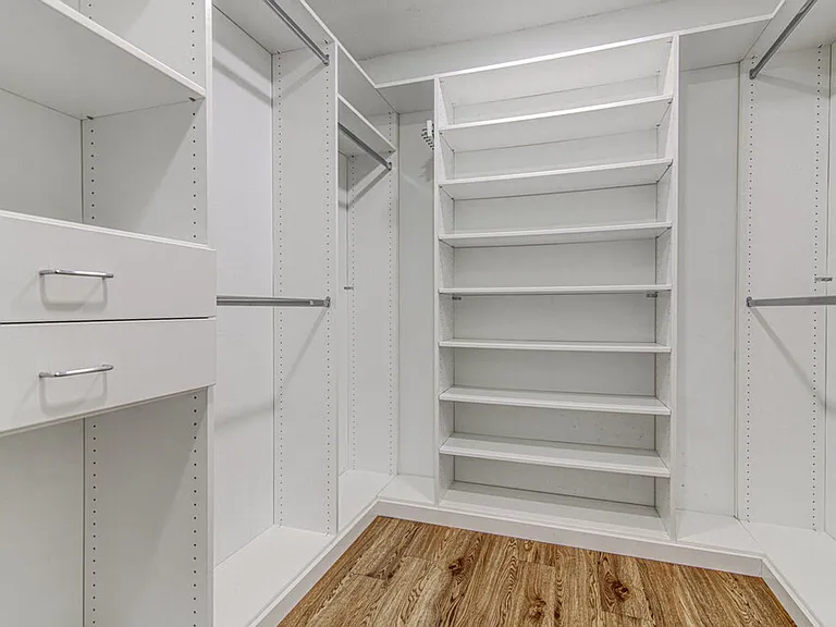11803 Hyacinth Dr — Photo 17