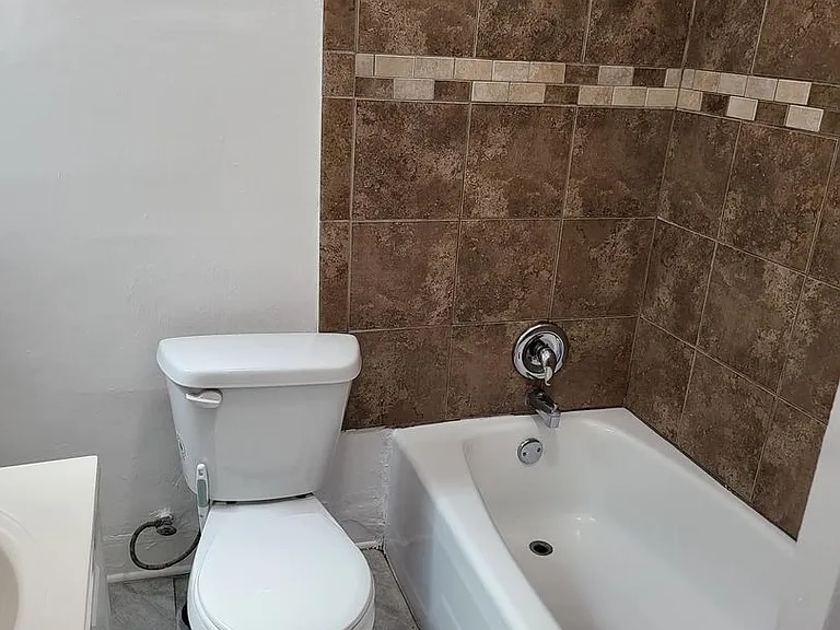 325 Cherry Ave — Photo 26