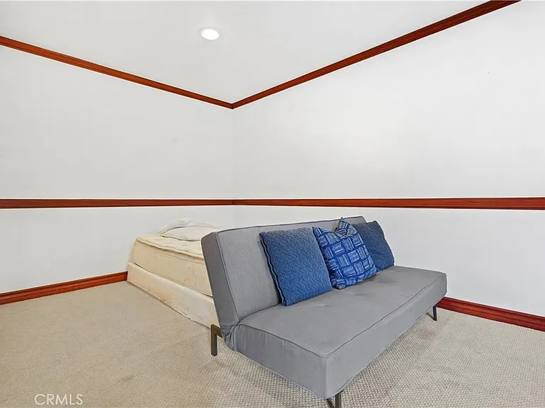 5362 Yolanda Ave — Photo 20