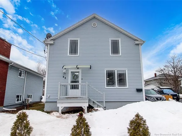 80 Oakland Ave, Moncton, NB E1C 7P1