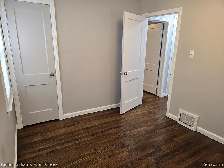 1489 West Blvd — Photo 22