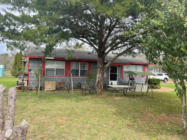 203 King Dr, Plains, GA 31780