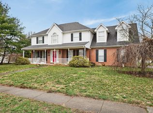 484 Hunters Ridge Rd, Versailles, KY 40383