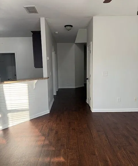 313 Clover Brook Dr — Photo 3