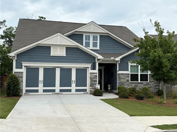 266 Hickory Bluffs Pkwy, Canton, GA 30114