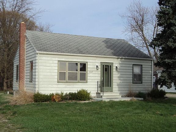 backs up to a large woods