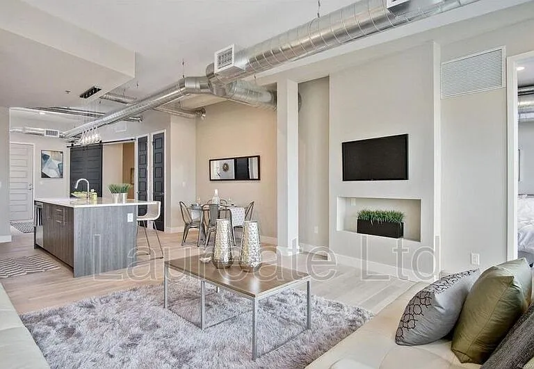 3198 Blake St #504 — Photo 7