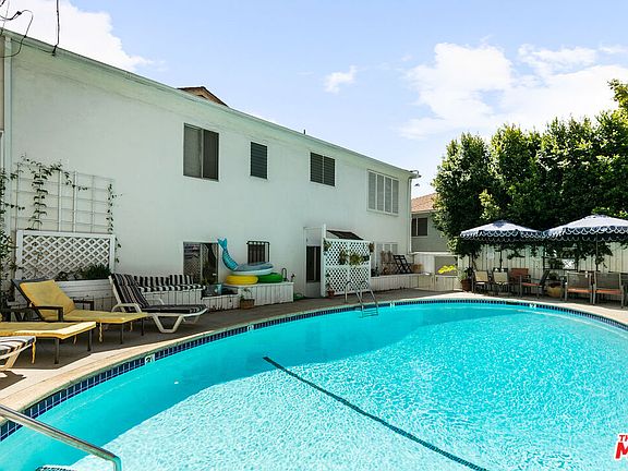 2nd image of 1323 N Olive Dr #29C