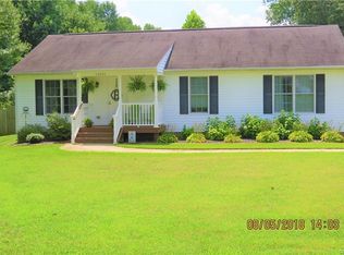 13041 Deer Hollow Ln, Ashland, VA 23005