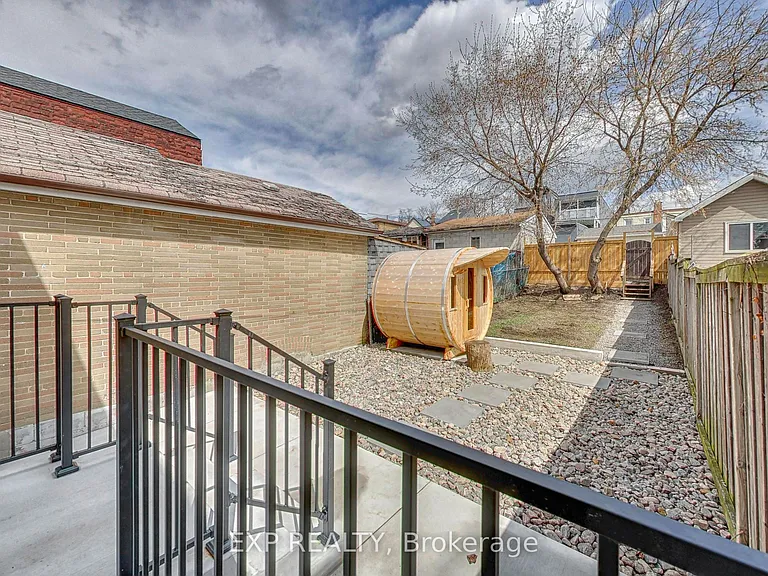 37 Gilbert Ave — Photo 26