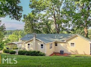 77 Leahs Ln, Blairsville, GA 30512