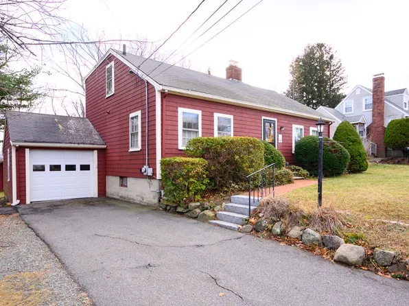 208 Liberty St, Braintree, MA 02184