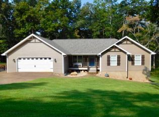 332 W Capewood Ave, Seneca, SC 29678