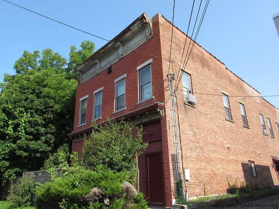 1st image of 165 Ulster Ave