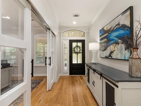 4th image of 6 Culverdale Pl