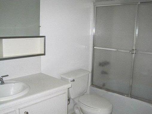 2nd image of 19370 Collins Ave APT 1623