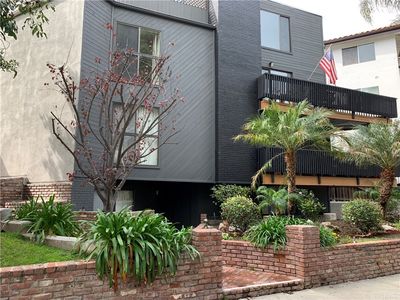 12938 Valleyheart Dr APT 4, Studio City, CA, 91604