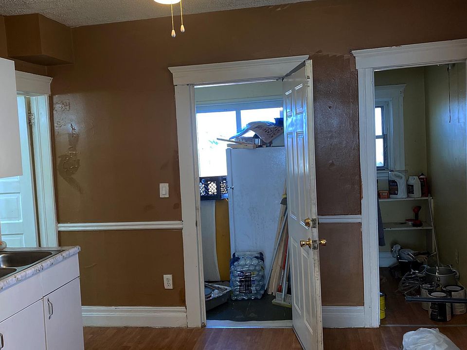 2225 Hewitt St Hamtramck, MI, 48212 Apartments for Rent Zillow
