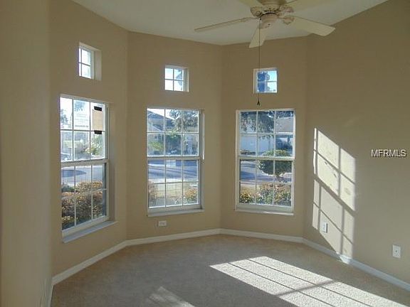 4th image of 1129 Emerald Dunes Dr